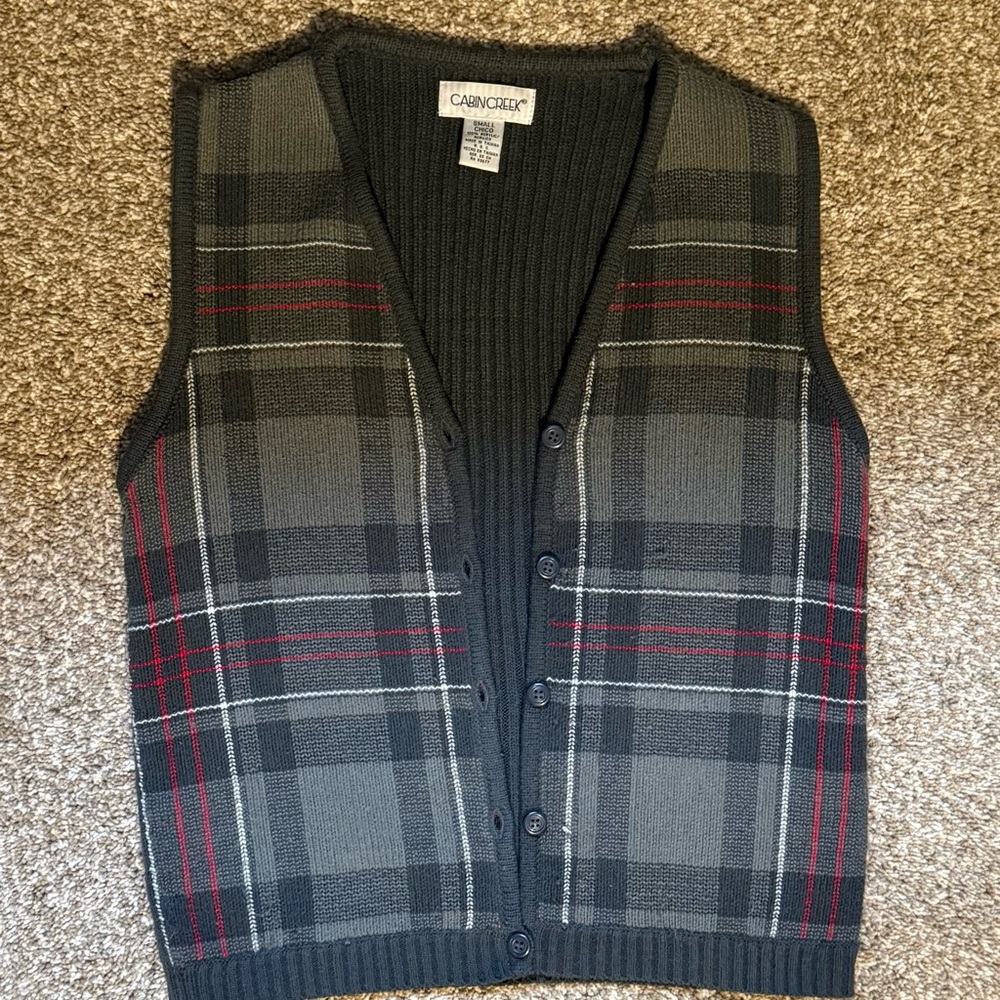 Vintage Cabin Creek Women's Plaid Vest - Black, Gray, and Red